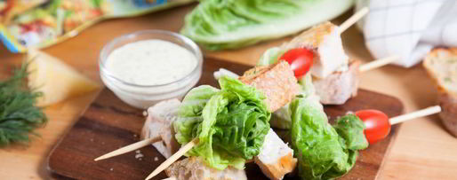 Шаг 9: шашлыка из куриной грудки под соусом цезарь