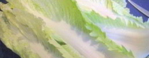 Шаг 2: цезаря с копченой курицей