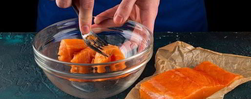 Шаг 1: слоеного рыбного салата нежность