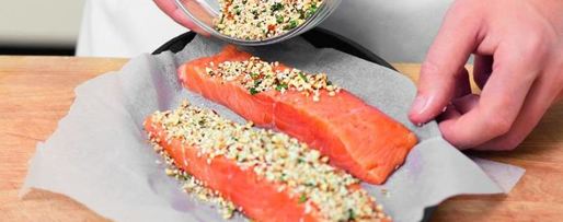 Шаг 2: лосося с грибным винегретом