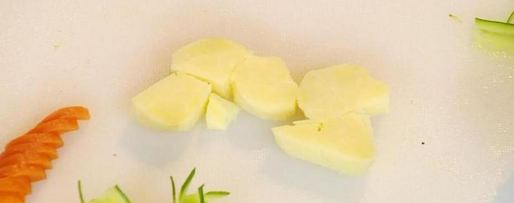 Шаг 4: винегрета с килькой и медово-горчичным соусом