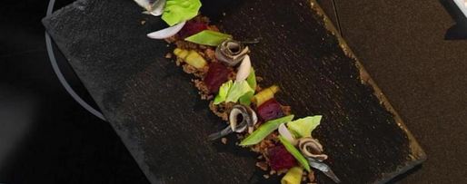 Шаг 5: винегрета с килькой и медово-горчичным соусом