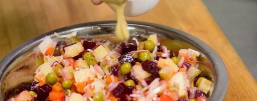 Шаг 9: винегрета с квашеной капустой и горошком