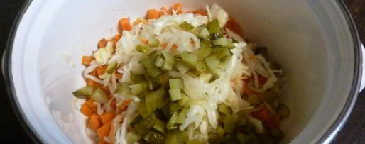 Шаг 3: винегрета с соленой сельдью