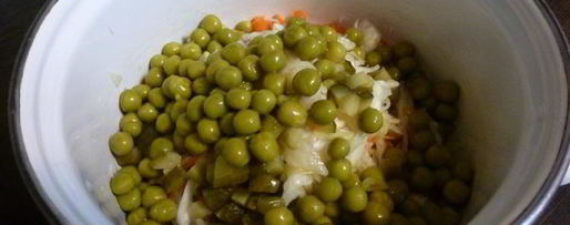 Шаг 4: винегрета с соленой сельдью