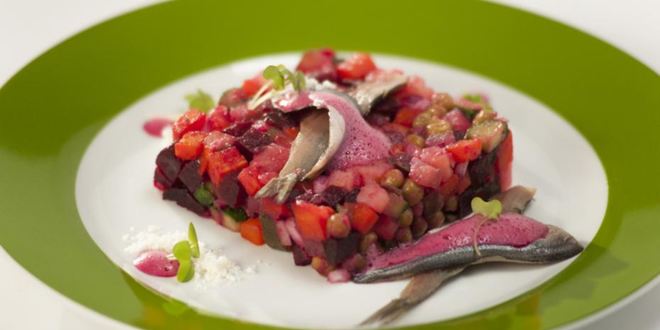 Рецепт винегрета со свекольной пеной и оливковым песком
