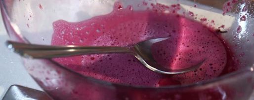 Шаг 2: винегрета со свекольной пеной и оливковым песком