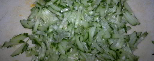 Шаг 5: винегрета со свежей капустой и огурцом