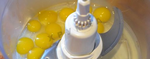 Шаг 1: домашнего майонеза на перепелиных яйцах