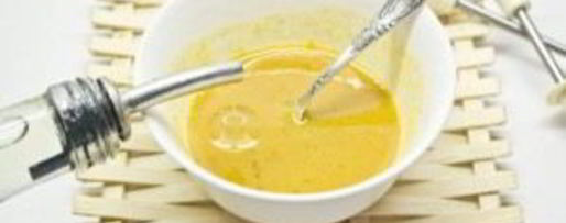 Шаг 2: домашнего майонеза с перепелиными яйцами