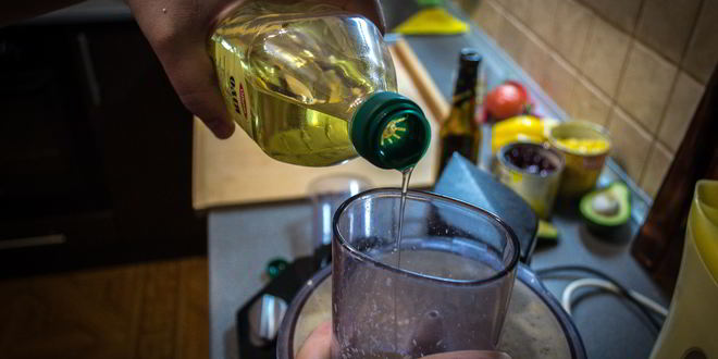 Рецепт домашнего майонеза с запеченым чесноком и перцем