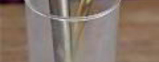 Шаг 2: пикантного майонеза с листьями редиса