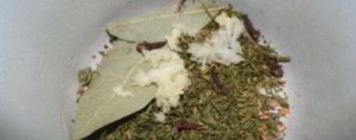 Шаг 2: кетчупа из томатной пасты