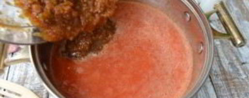 Шаг 3: кетчупа со сливами