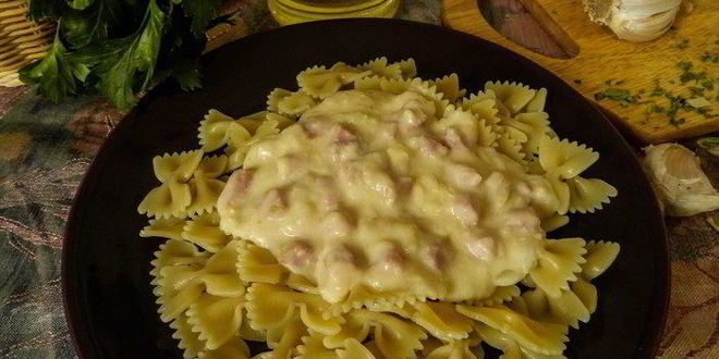 Рецепт сливочного соуса с ветчиной