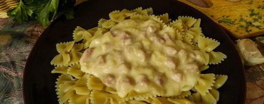 Шаг 5: сливочного соуса с ветчиной