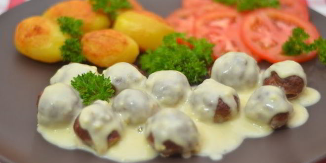 Рецепт сметанного соуса для котлет