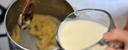 Шаг 4: молочного соуса бешамель