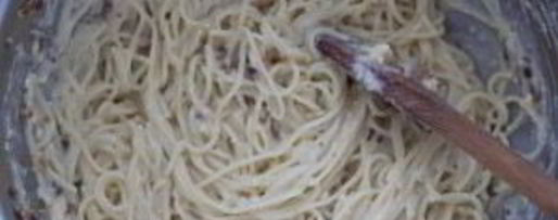 Шаг 7: соуса для пасты карбонара