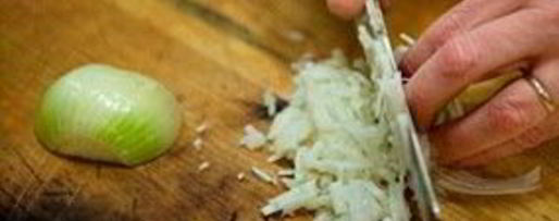 Шаг 1: соуса из сушеных грибов