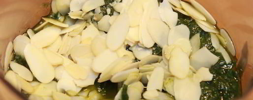 Шаг 4: чесночно-базиликового песто