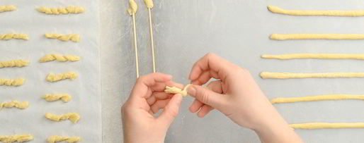 Шаг 2: домашней пасты бузиате с песто алла трапанезе