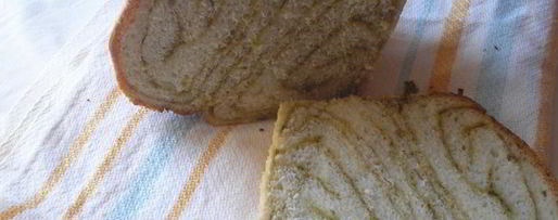 Шаг 11: хлеба с соусом песто