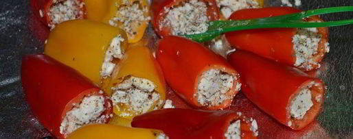 Шаг 2: мини-перцев с соусом песто