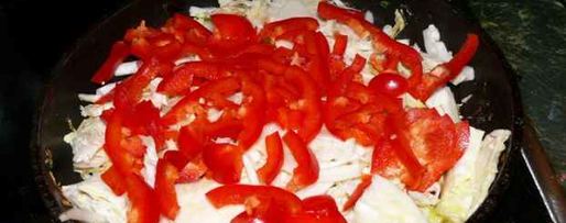 Шаг 5: овощей пассированных с соусом песто