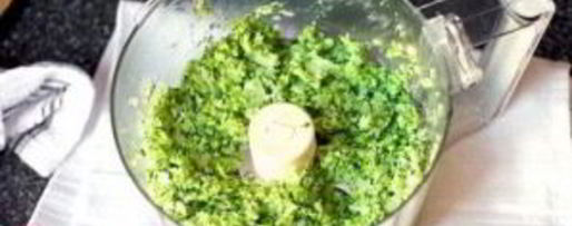 Шаг 2: песто из брокколи