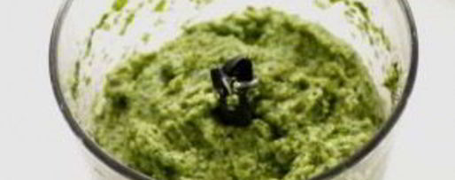 Шаг 4: песто из черемши