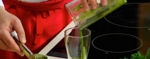 Шаг 1: песто из кинзы