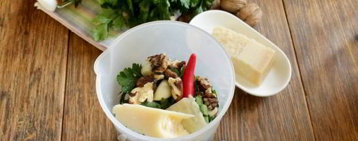 Шаг 5: песто из петрушки