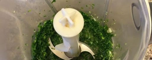 Шаг 1: песто по-грузински