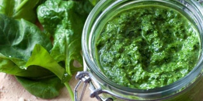 Рецепт пряного соуса песто из шпината