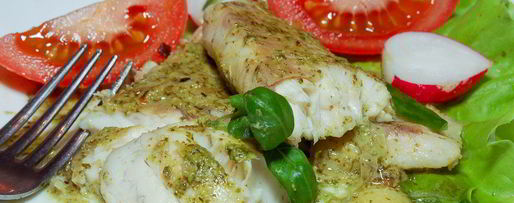 Шаг 3: рыбы с соусом песто