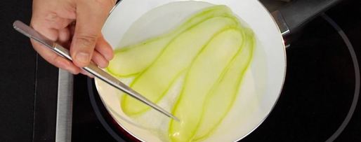 Шаг 2: сибаса, запеченного с соусом песто