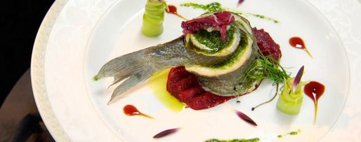 Шаг 6: сибаса, запеченного с соусом песто