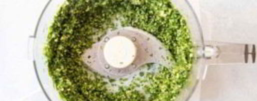 Шаг 1: соуса песто из кинзы