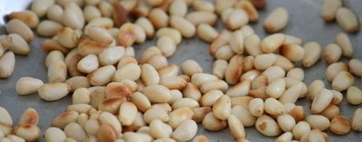 Шаг 1: соуса песто с черемшой