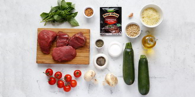 Рецепт стейка на гриле с соусом песто