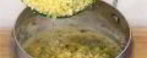 Шаг 2: ананасовой сальсы к мясу