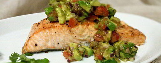 Шаг 4: лосося с соусом сальса из авокадо