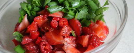 Шаг 2: острой клубничной сальсы