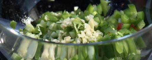 Шаг 3: острой зеленой сальсы