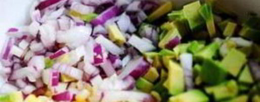 Шаг 4: сальсы из свежей кукурузы и авокадо