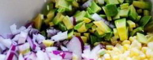 Шаг 5: сальсы из свежей кукурузы и авокадо