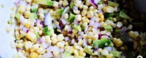 Шаг 6: сальсы из свежей кукурузы и авокадо