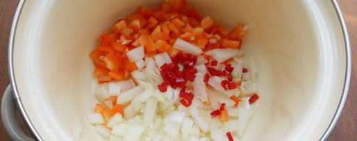 Шаг 2: соуса сальса из томатов на зиму