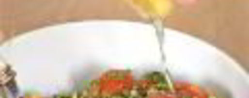 Шаг 1: соусов сальса круда, сальса роха, сальса верде